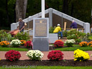 Mayor McGlynn and workers prepare for Memorial dedication